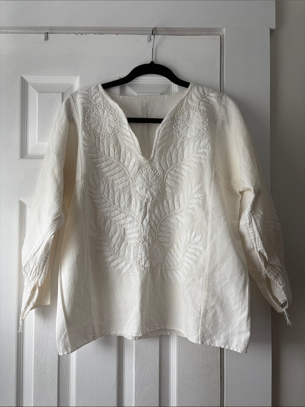 Women’s White Embroidered Top